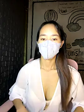 TiNa 04 online show from September 2025 01:23:01 AM
