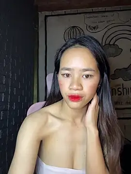 TiNa 04 online show from September 2025 10:35:02 PM