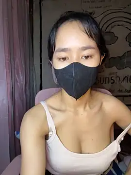 TiNa 04 online show from October 2025 11:58:01 PM