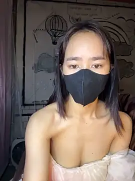 TiNa 04 online show from November 2025 11:14:01 PM