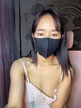 TiNa 04 online show from December 2025 12:10:02 AM