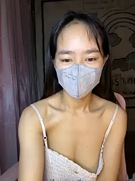 TiNa 04 online show from October 2025 10:53:01 PM