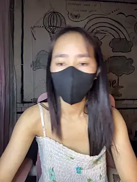 TiNa 04 online show from November 2025 03:44:01 AM