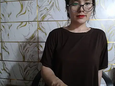 Lyzizi lovely09 online show from June 2026 01:22:02 PM