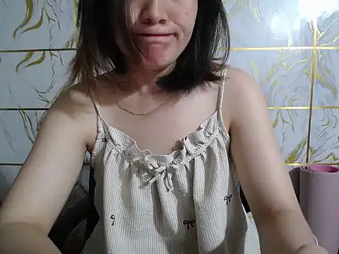 Lyzizi lovely09 online show from June 2026 04:18:01 AM