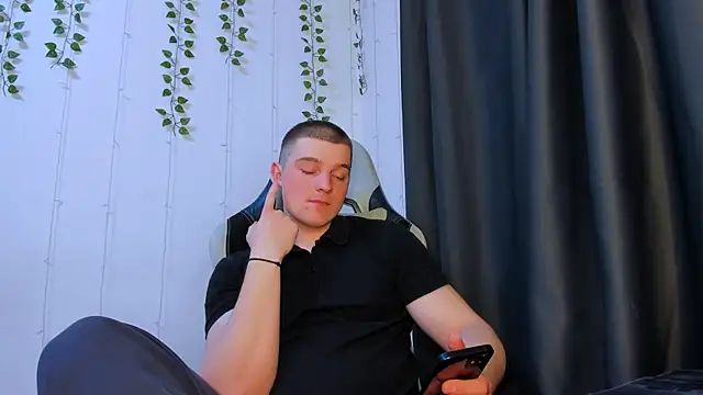 Your Claddagh online show from April 2026 06:34:01 PM