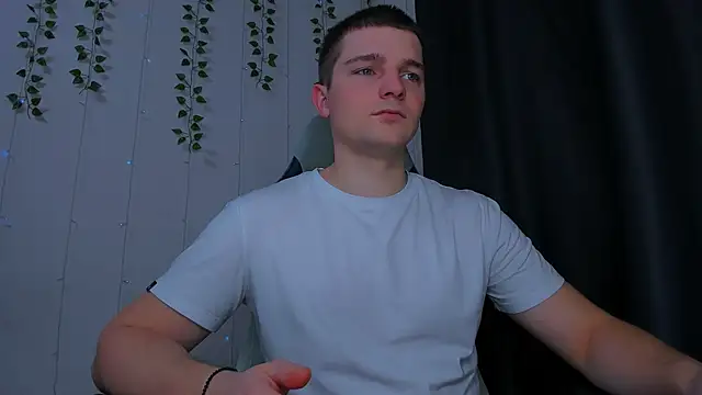 Your Claddagh online show from December 2025 04:55:02 PM