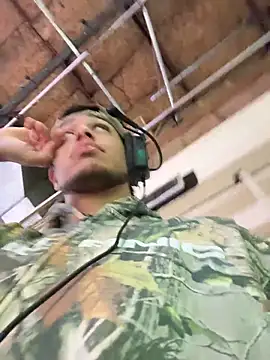 Snapshot of StrokingDaddy4 chatting on December 2025 11:37:01 AM StrokingDaddy4 online show from December 2025 11:37:01 AM