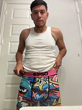 StrokingDaddy4 online show from May 2026 04:18:01 PM