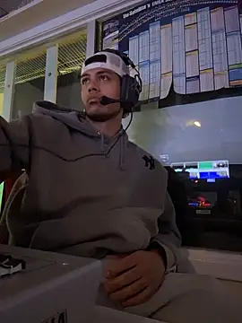 StrokingDaddy4 online show from November 2025 11:21:02 AM