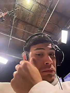 Snapshot of StrokingDaddy4 chatting on January 2026 11:28:01 AM StrokingDaddy4 online show from January 2026 11:28:01 AM