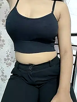 Snapshot of NiharikaBaby chatting on September 2025 06:42:02 AM NiharikaBaby online show from September 2025 06:42:02 AM