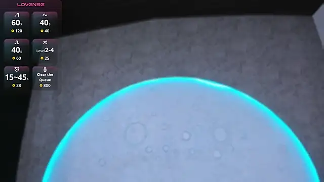 ReinaChloe online show from February 2026 04:40:01 PM