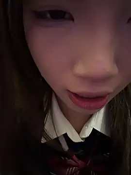 Yiyi-707 online show from December 2025 02:05:02 PM