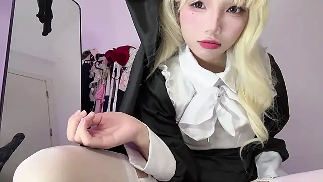 Yiyi-707 online show from September 2025 10:55:02 AM