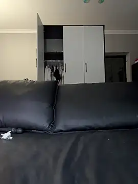 Yiyi-707 online show from March 2026 11:43:01 AM