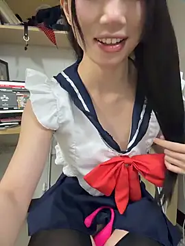 Snapshot of Yiyi-707 chatting on January 2026 01:38:01 PM Yiyi-707 online show from January 2026 01:38:01 PM