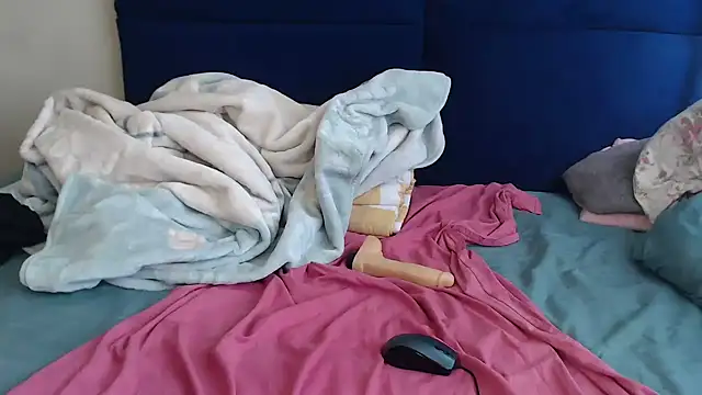 Sexy-Momo online show from November 2025 07:56:02 AM