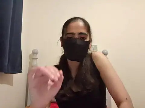 BobtailFormal online show from December 2025 08:42:02 PM