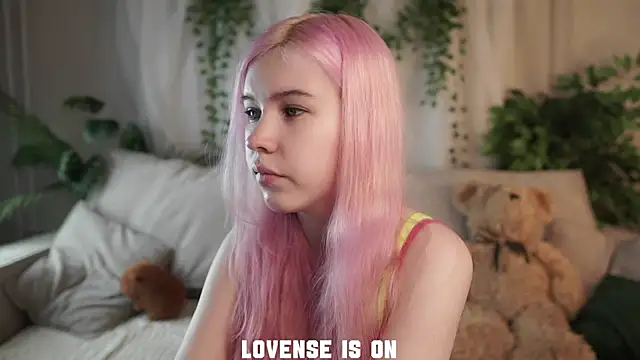 ElizSpieth online show from December 2025 01:28:01 AM