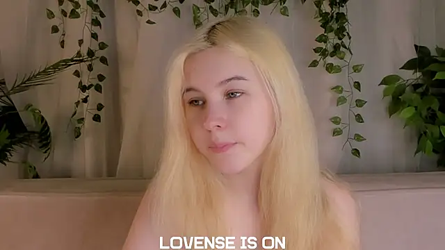 ElizSpieth online show from November 2025 01:33:02 AM