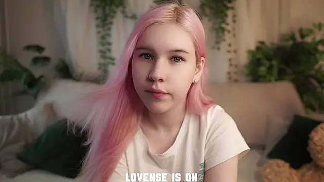 ElizSpieth online show from December 2025 01:17:01 AM