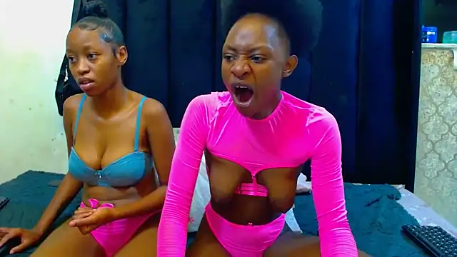 LonelyQueenxx25 online show from March 2026 08:04:01 PM