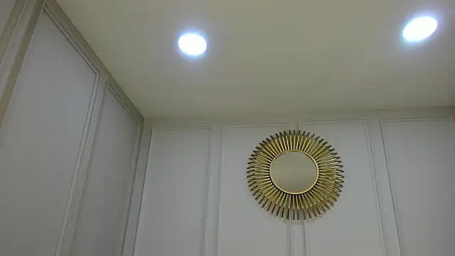 CharlotteBrownn  online show from November 2025 04:27:02 AM