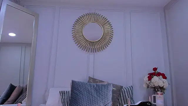 Snapshot of CharlotteBrownn_ chatting on February 2026 06:26:01 AM CharlotteBrownn online show from February 2026 06:26:01 AM