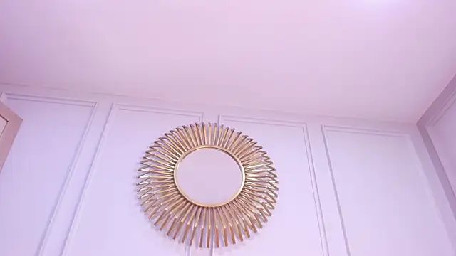 Snapshot of CharlotteBrownn_ chatting on February 2026 07:51:01 AM CharlotteBrownn online show from February 2026 07:51:01 AM