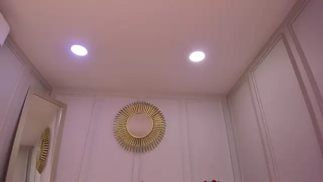 Snapshot of CharlotteBrownn_ chatting on February 2026 03:07:02 AM CharlotteBrownn online show from February 2026 03:07:02 AM