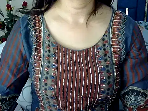 Snapshot of Rumi_cute chatting on May 2026 01:39:01 PM Rumi cute online show from May 2026 01:39:01 PM