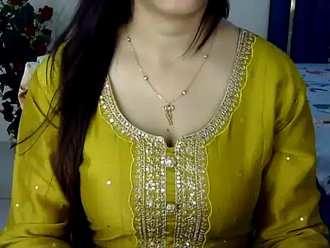 Snapshot of Rumi_cute chatting on April 2026 12:17:01 PM Rumi cute online show from April 2026 12:17:01 PM