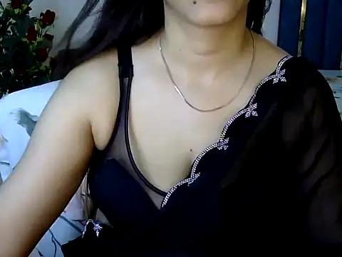 Snapshot of Rumi_cute chatting on April 2026 06:10:01 PM Rumi cute online show from April 2026 06:10:01 PM