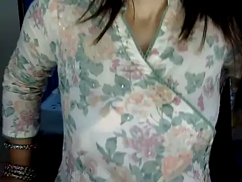 Rumi cute online show from February 2026 03:12:02 PM