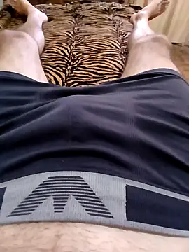 Snapshot of DomDix chatting on September 2025 03:02:01 PM DomDix online show from September 2025 03:02:01 PM