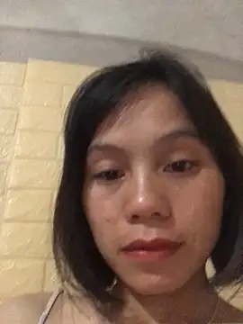 Snapshot of QuingLin chatting on September 2025 12:11:01 AM QuingLin online show from September 2025 12:11:01 AM