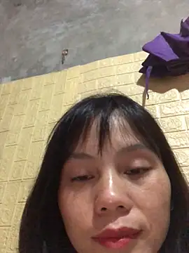 Snapshot of QuingLin chatting on October 2025 03:16:02 PM QuingLin online show from October 2025 03:16:02 PM