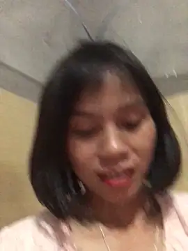 Snapshot of QuingLin chatting on September 2025 04:45:01 PM QuingLin online show from September 2025 04:45:01 PM