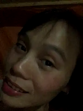 Snapshot of QuingLin chatting on October 2025 01:34:02 PM QuingLin online show from October 2025 01:34:02 PM