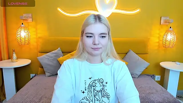 RuthBryant online show from October 2025 12:46:02 AM