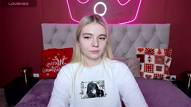 RuthBryant online show from December 2025 12:33:02 AM