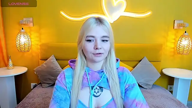 RuthBryant online show from October 2025 12:56:02 AM