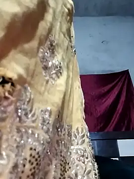 rani8008 online show from February 2026 01:57:01 AM