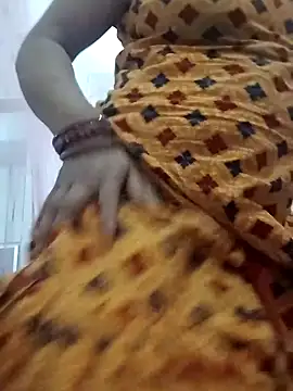 rani8008 online show from February 2026 05:02:02 PM