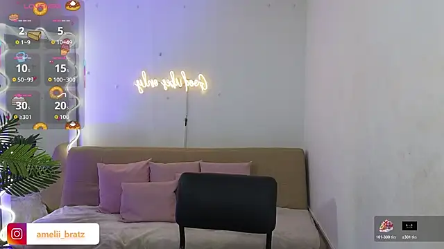 Ameliiaa tay online show from October 2025 11:42:01 AM