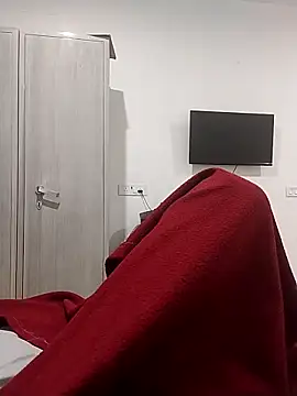 Snapshot of themasklover chatting on March 2026 04:47:01 PM themasklover online show from March 2026 04:47:01 PM