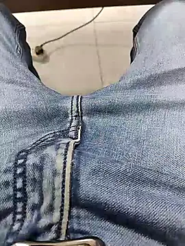 themasklover online show from March 2026 06:26:01 AM