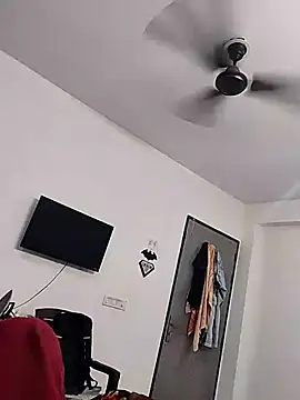 themasklover online show from April 2026 10:22:01 AM