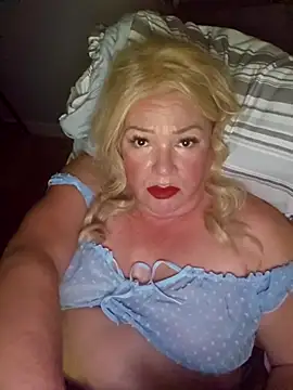 Snapshot of Sugarloveless chatting on September 2025 06:06:02 AM Sugarloveless online show from September 2025 06:06:02 AM